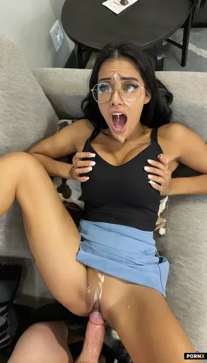 fucking 19 year old therapist in her office on her couch